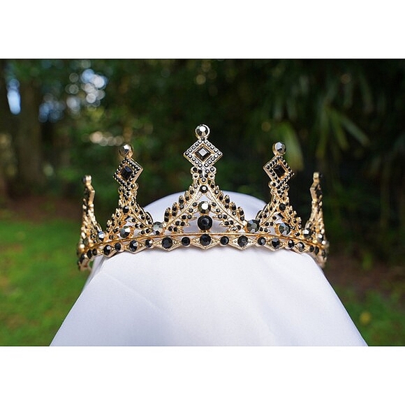 surethings Accessories - Unisex Vintage Black Gem Gold Tiara Bridal Crown Birthday Wedding Gift Diadem